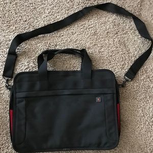 Victorinox Black Slimline Messenger Bag Briefcase